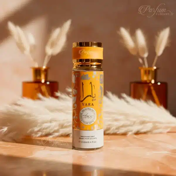 Brume parfumée Yara Tous inspirée de Lattafa dans une ambiance douce et dorée